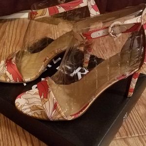Naturalizer Kinsley papaya print heel 10.5